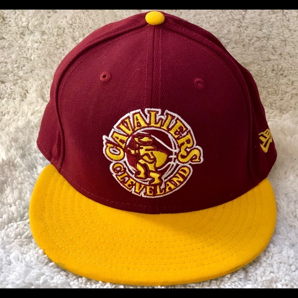 New Era Cleveland Cavaliers Snapback Hat - Picture 1 of 4